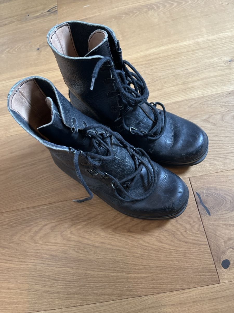 Scarpe da uomo: Armee Stiefel, Echt Leder, Top Zustand – Usato da Termen venduto da Chammer
