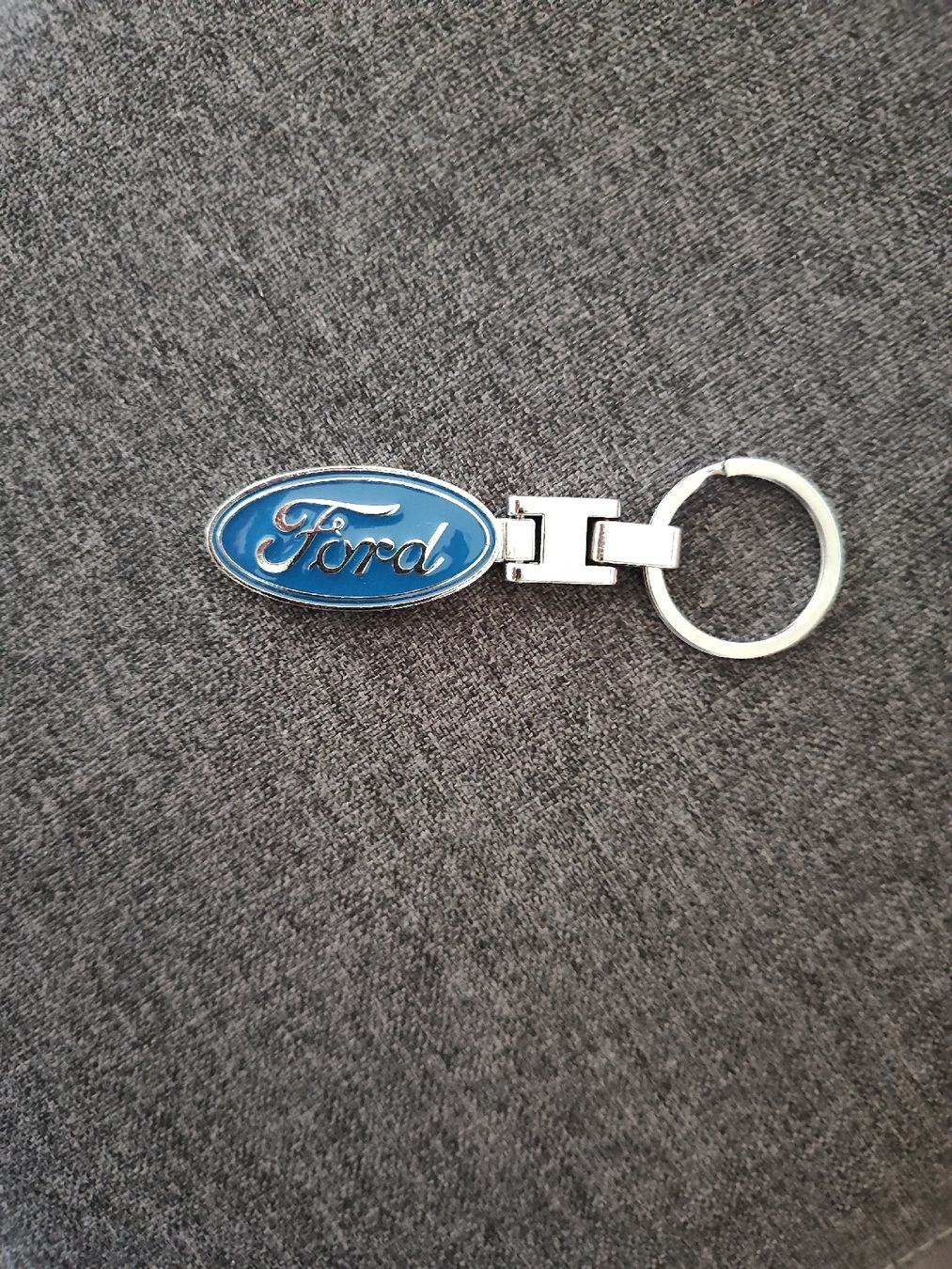 Ford Portachiavi: Porte-clé Ford  – Nuovo e nell'imballaggio originale da Ursy venduto da Sebastien-85 1