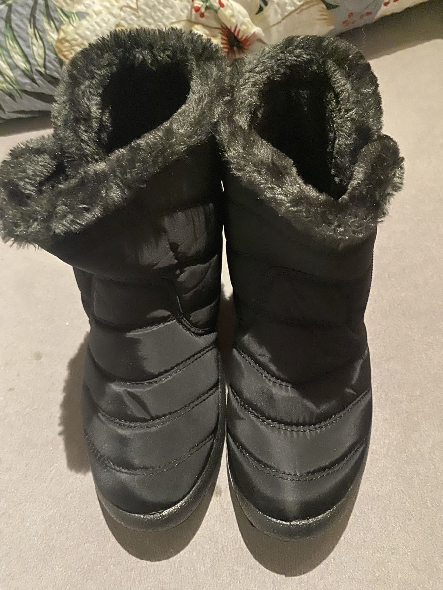 Damenschuhe: Winter Stiefel gr. 37 – Neu (gemäss Beschreibung) aus Seewen SZ von shaky01 1