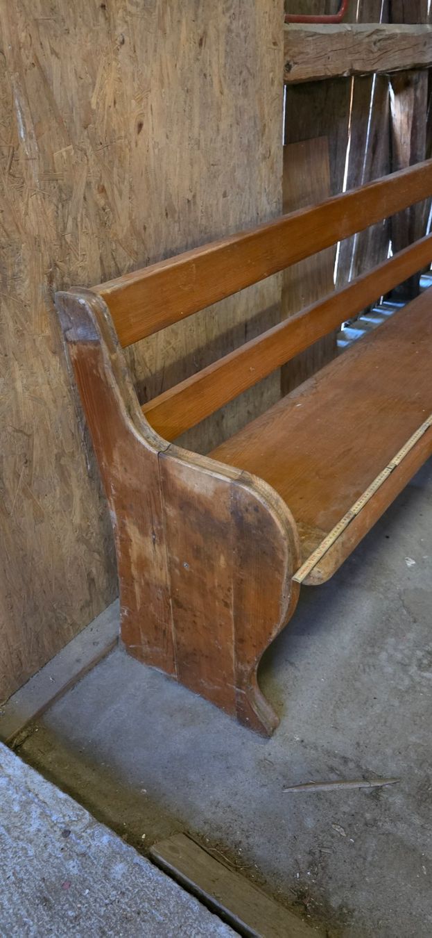 Panchine: Kirchenbänke vom ehm. Kloster Kapoel – Usato da Affoltern am Albis venduto da g.baumann66 1