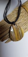 Collier avec pendantif nacre style Vintage
