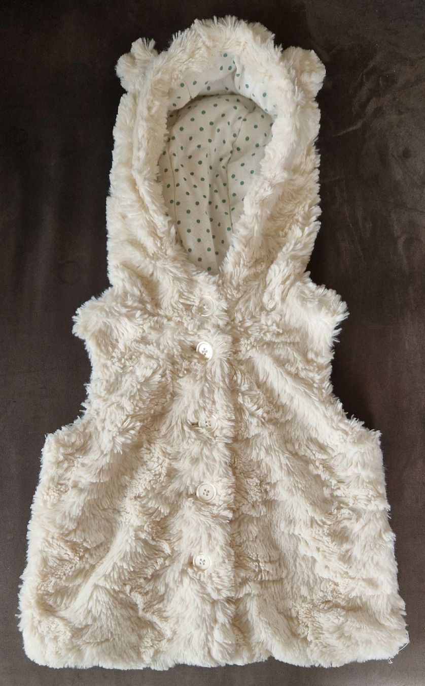 Altro abbigliamento per bambina: Kapuzenweste, Gr. 92 – Usato da Muri b. Bern venduto da rol_xtf8