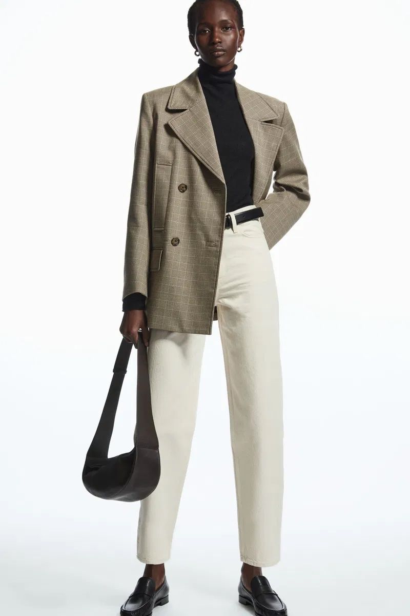 Cos Giacche: Oversized COS Blazer Gr. 44 Neuwertig – Usato da Winterthur venduto da drande 2