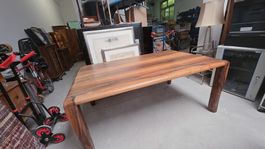 Exklusiver Design Esstisch Massivholz Luxus Tisch 
