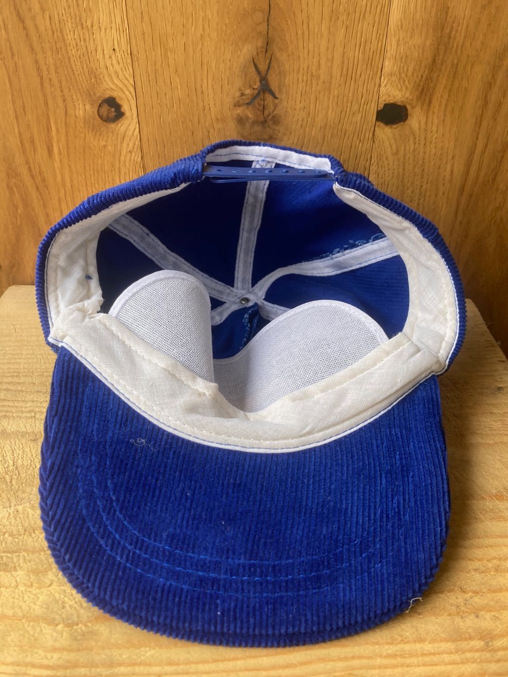 Copricapi, berretti & cappellini: Vintage 80s Cap Shell Oil Curduroy – Usato da Zürich venduto da le_souk 4