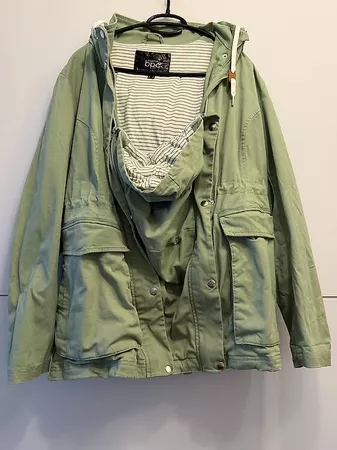 Umstandsjacke mit Trageeinsatz von Bonprix