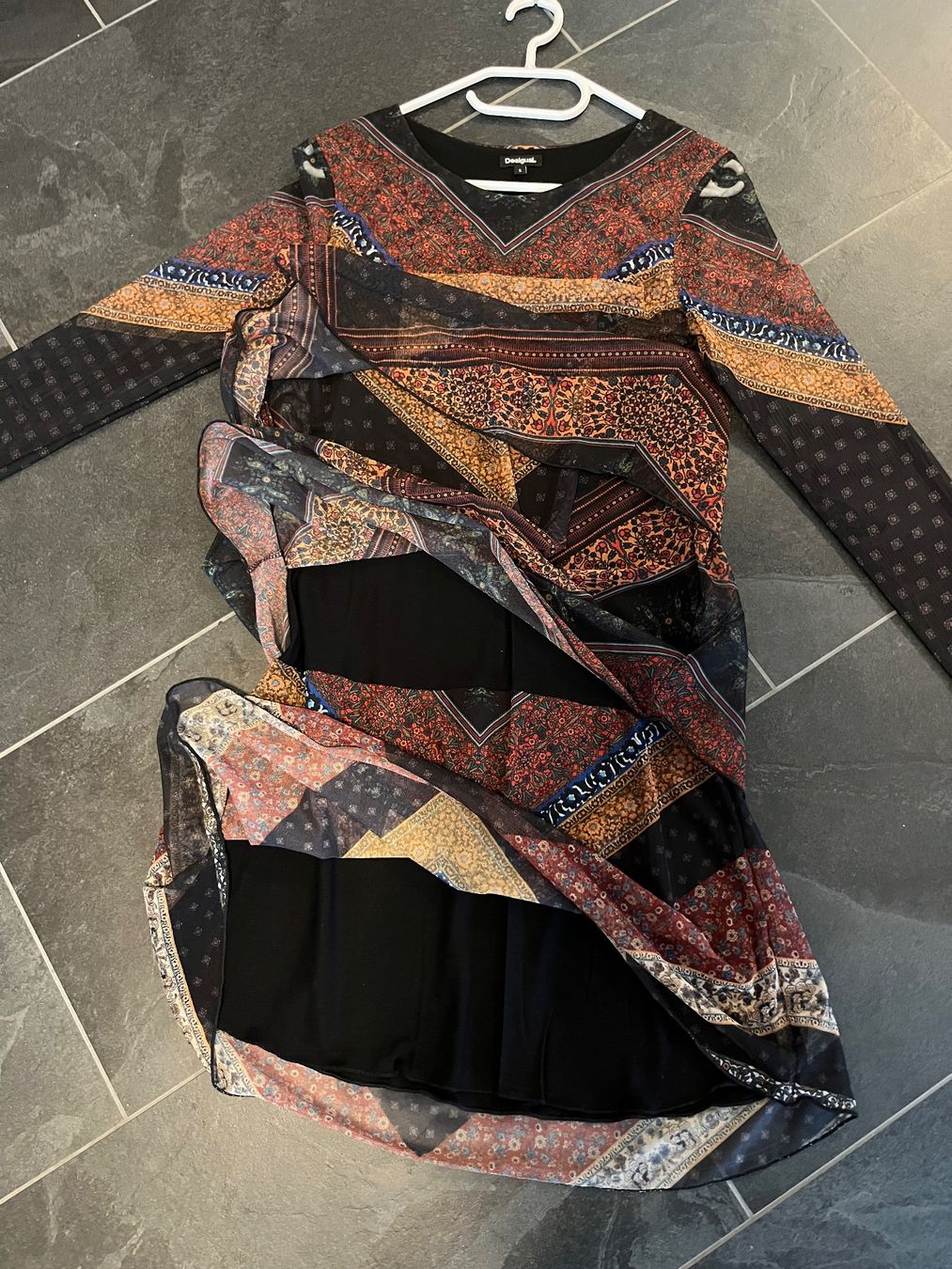 Desigual Vestiti: Desigual Kleid – Nuovo (secondo la descrizione) da Kreuzlingen venduto da and_wd9f 1