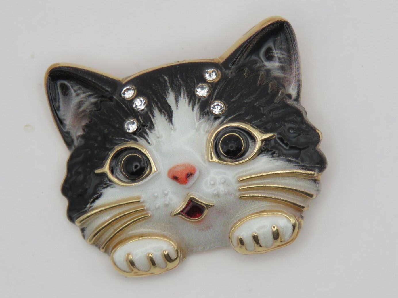 Broches & Aiguilles: Brosche - BÜSI - Emaille - Glitzersteine - 4x3,5cm – Neuf avec emballage d'origine à Grenchen par Yamahwildstar16 1