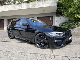 BMW M550d Touring - Black Beauty - neuwertiger Zustand
