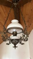 Antike Petroleumlampe Hängelampe Messing Opalglas elektrisch