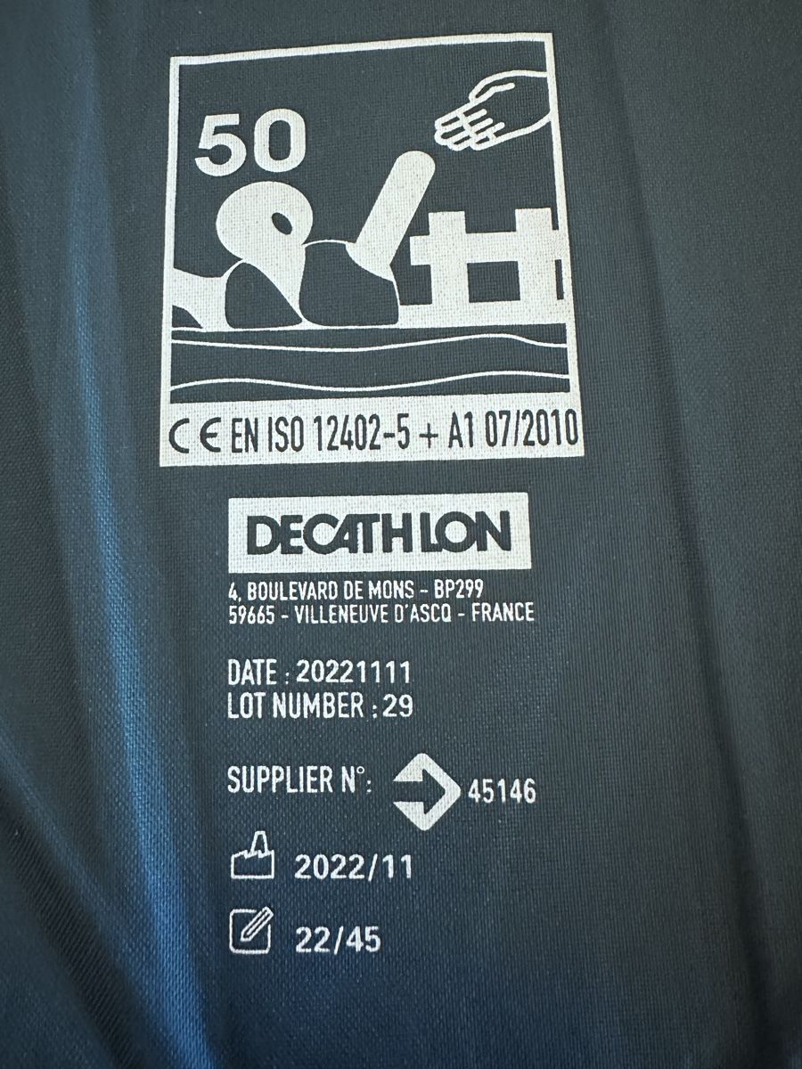 Decathlon Schwimmwesten: Life jacket 25-40kg – Gebraucht aus männedorf von stina_01 2