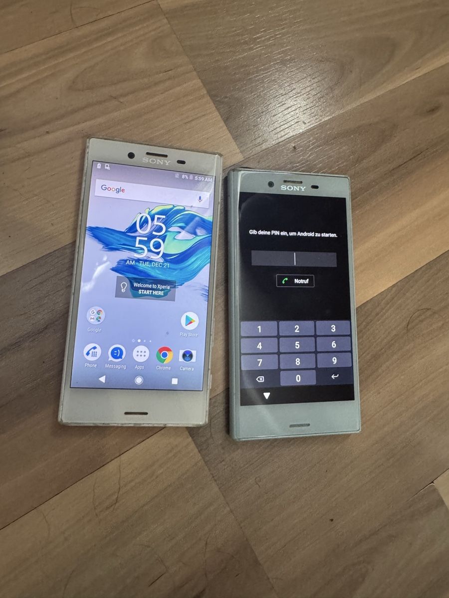 Sony Handys / Smartphones: Lot de Sony Xperia – Defekt aus Biel/Bienne von Baol1 1