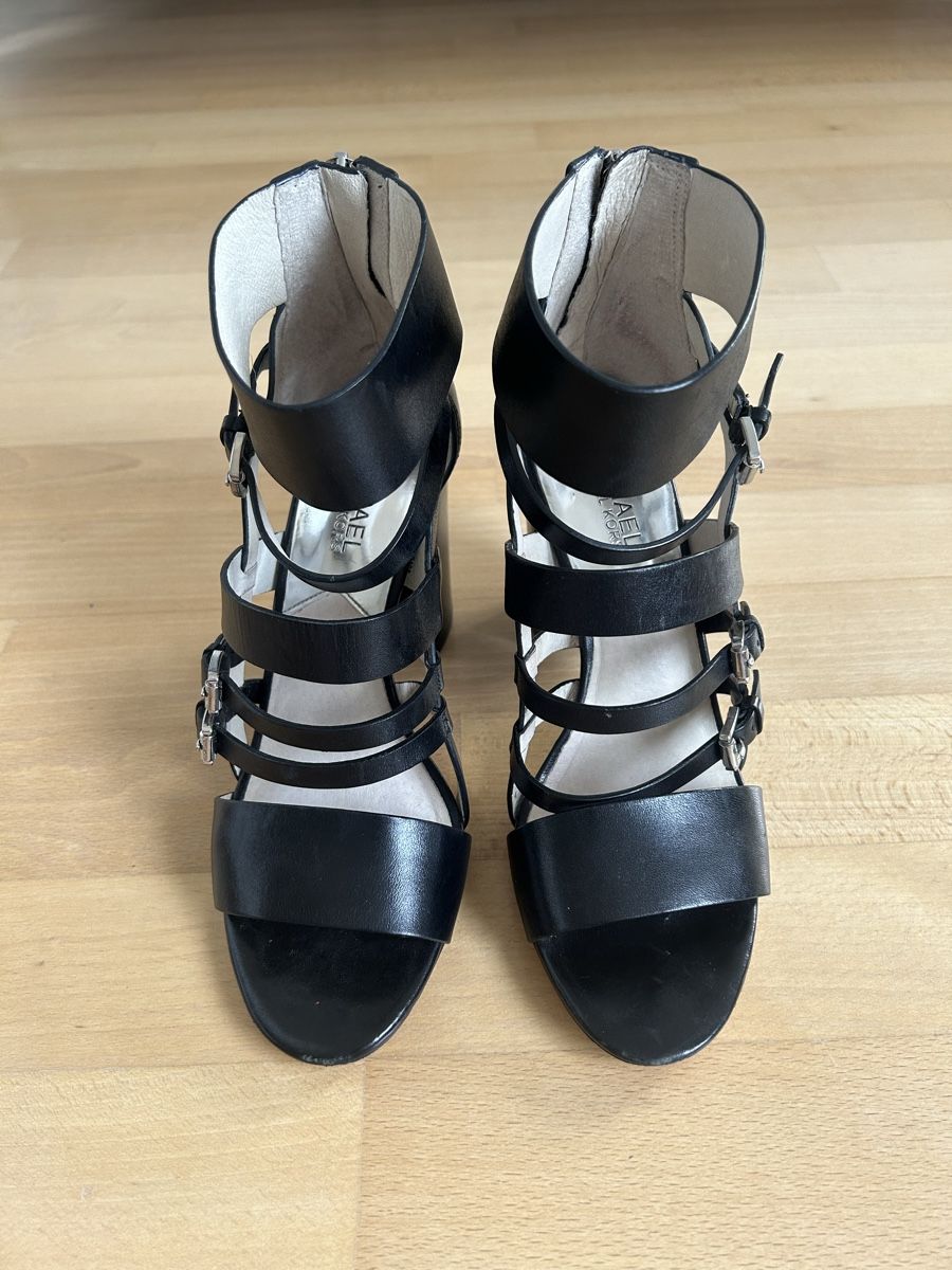 Michael Kors Scarpe da donna: MK Leder Sandaletten Gr. 38 – Usato da St.Gallen venduto da tze_g7lv 1