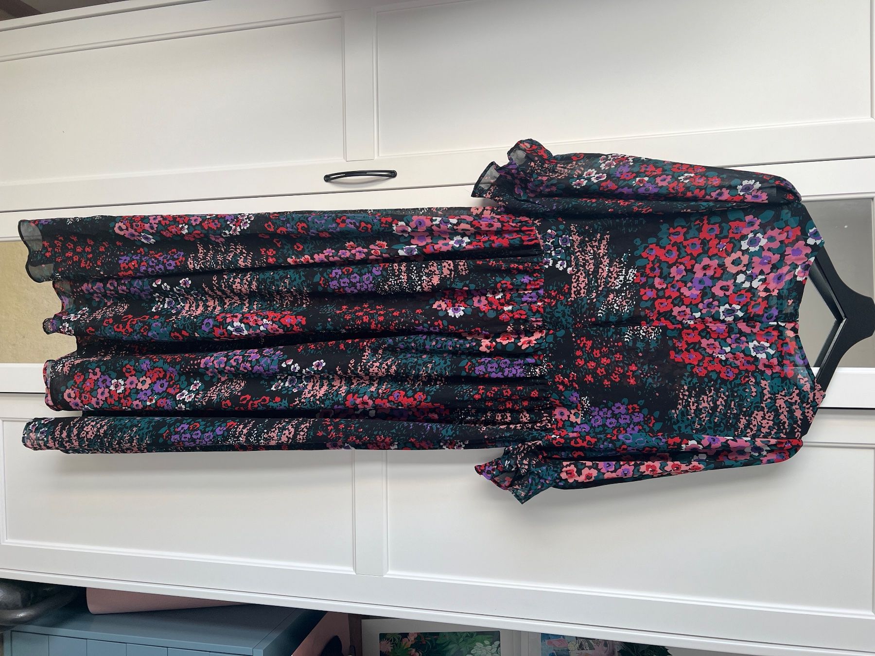 Robes: Robe longue à fleurs Molly Bracken L – D'occasion à Neuchâtel par Thesebootsaremadeforwalking 3