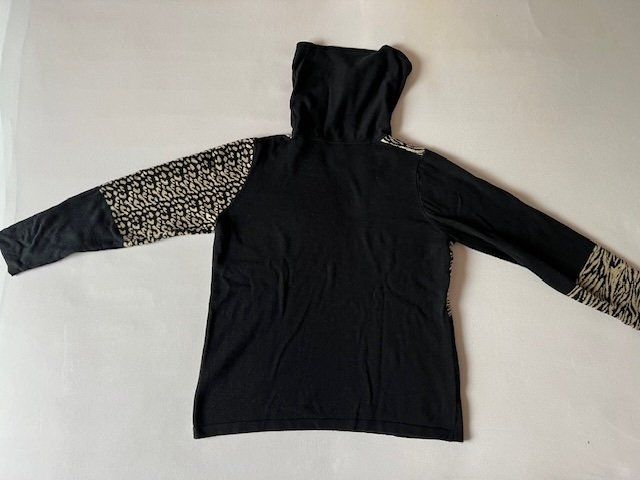 Pullover & Sweatshirts: Damen-Pullover mit halsfernem Rollkragen, Grösse L – Gebraucht aus Spiez von gwaagg- 1