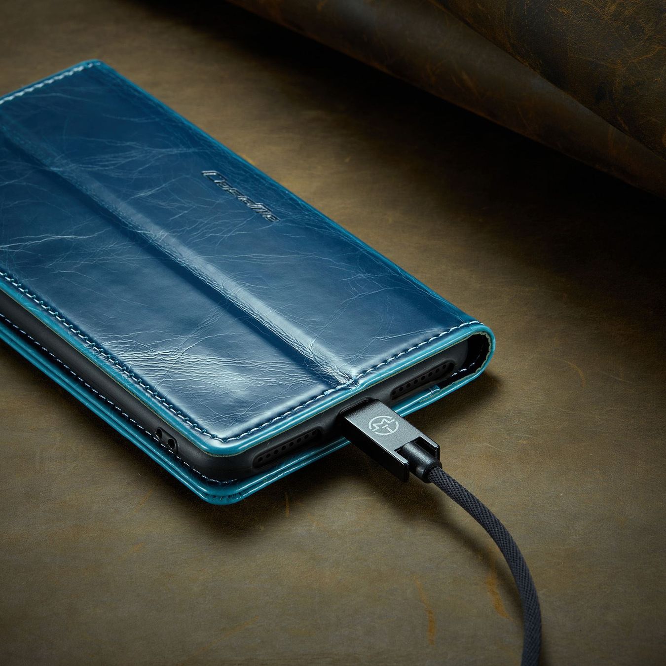 Covers & Schutzfolien: CaseMe iPhone XS Max Luxus Leder Case – Neu und originalverpackt aus Zürich von Store-247 8