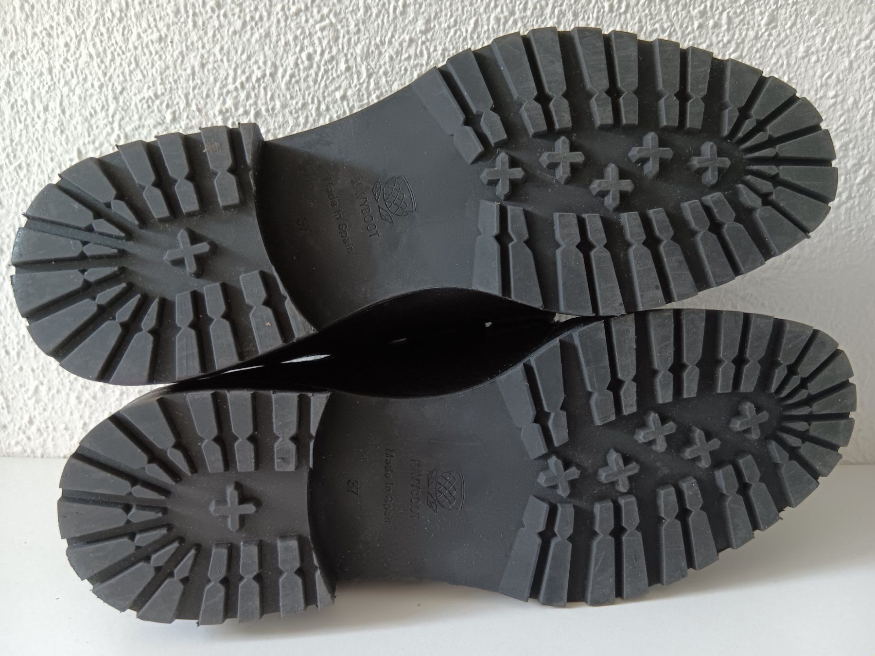 Navyboot Scarpe da donna: NAVYBOOT Chaussures / Schuhe pointure / Nummer 37 – Usato da Cossonay-ville venduto da Super-Price-Quality 7