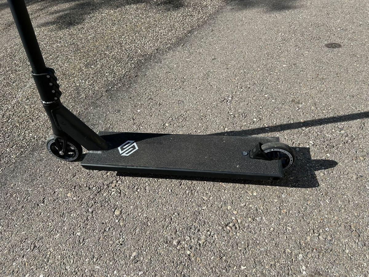 Skateboards: Trottinette Stricker Gravis Freestyle (L) – Gebraucht aus Tavannes von vin_9xfl 4