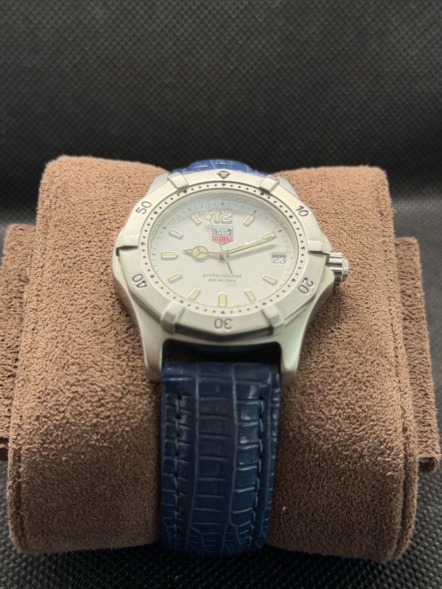 Tag Heuer Uhren: TAG Heuer Professional 2000 – Gebraucht aus Nyon von di_2c8q 2