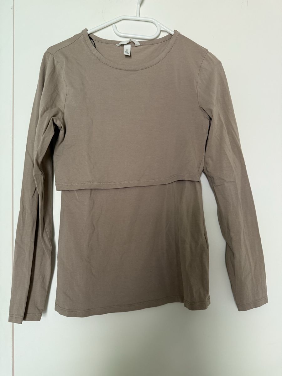 H&M Top: Haut allaitement H&M – Usato da Monthey venduto da sen_6ckr