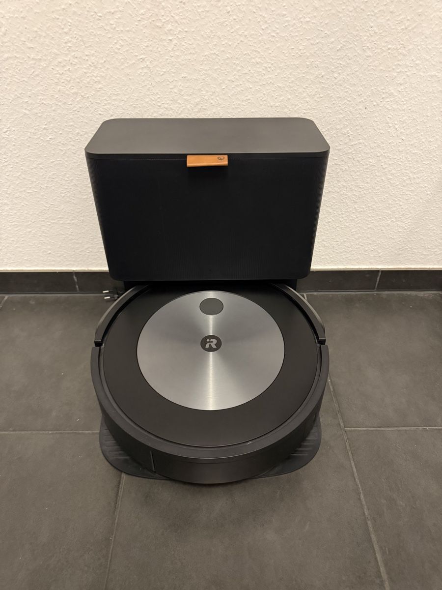 Irobot Aspirateurs & Accessoires: iRobot Roomba j7 Roboterstaubsauger mit Brava Jet m6 – Défectueux à Unterägeri par Andi0056