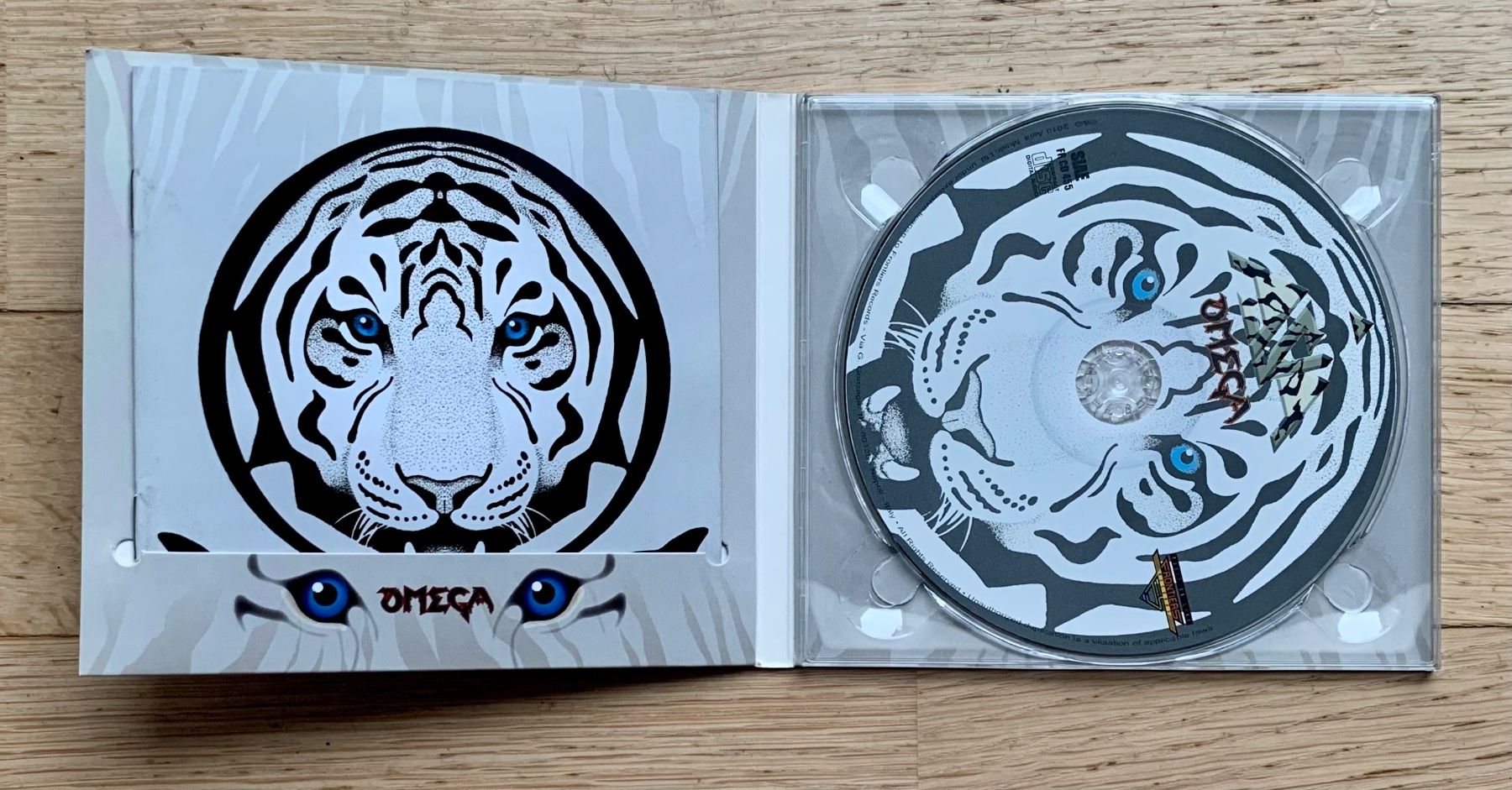 CD: ASIA Omega – Usato da Zürich venduto da Fieber 1