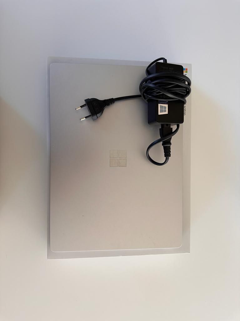 Microsoft Notebooks: MICROSOFT Surface Laptop 5 Notebook (13.5 ", 256 GB) – Gebraucht aus Dottikon von  2