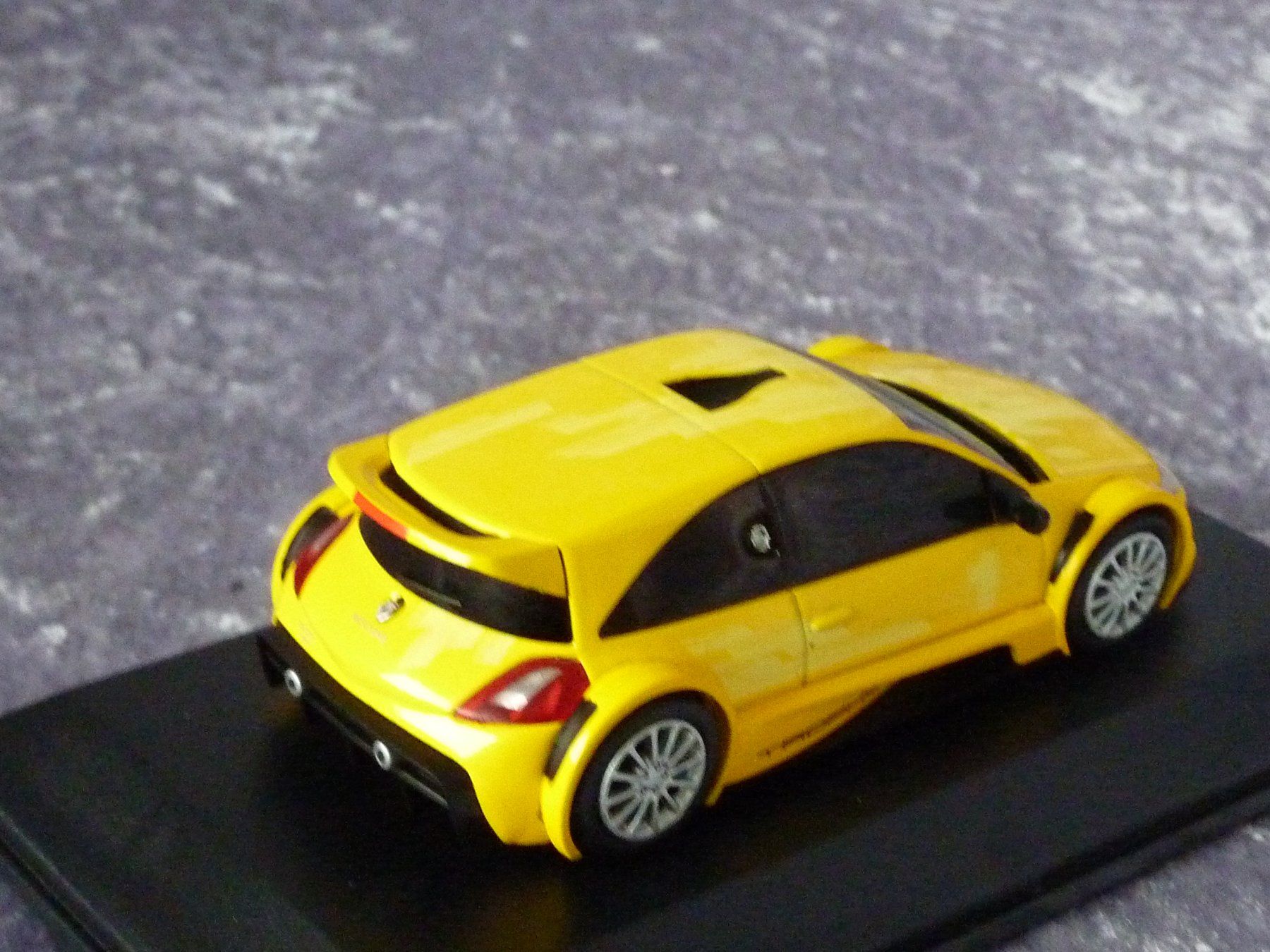 Renault Modellini d'auto: Renault Megane Trophy 1:43 – Nuovo (secondo la descrizione) da Dürrenäsch venduto da modellautos4you 3