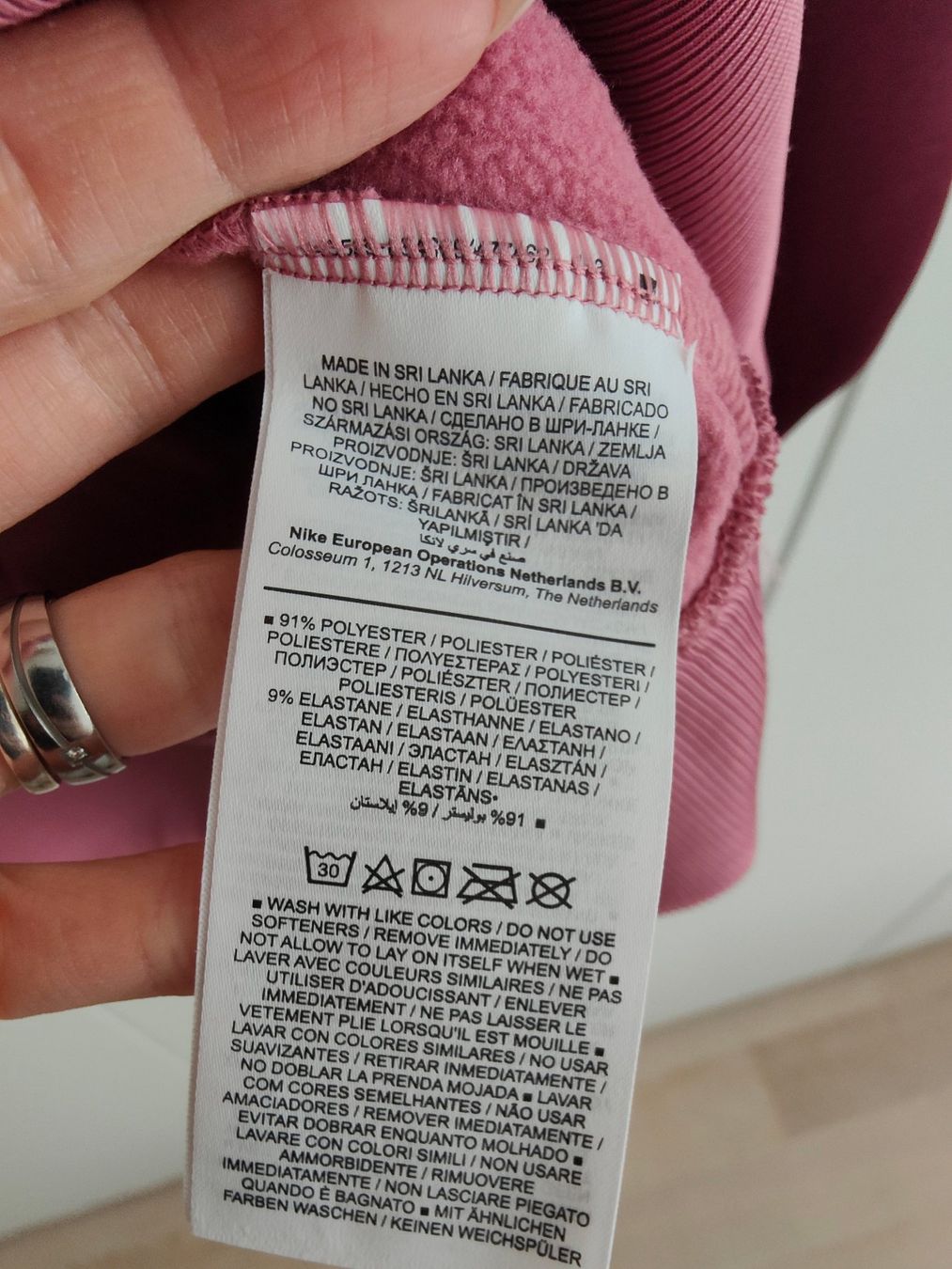 Nike Pullover & Sweatshirts: Nike Dri-Fit Sweatshirt - Grösse M – Neu und originalverpackt aus Rickenbach b. Wil von Beautiful.Things 4