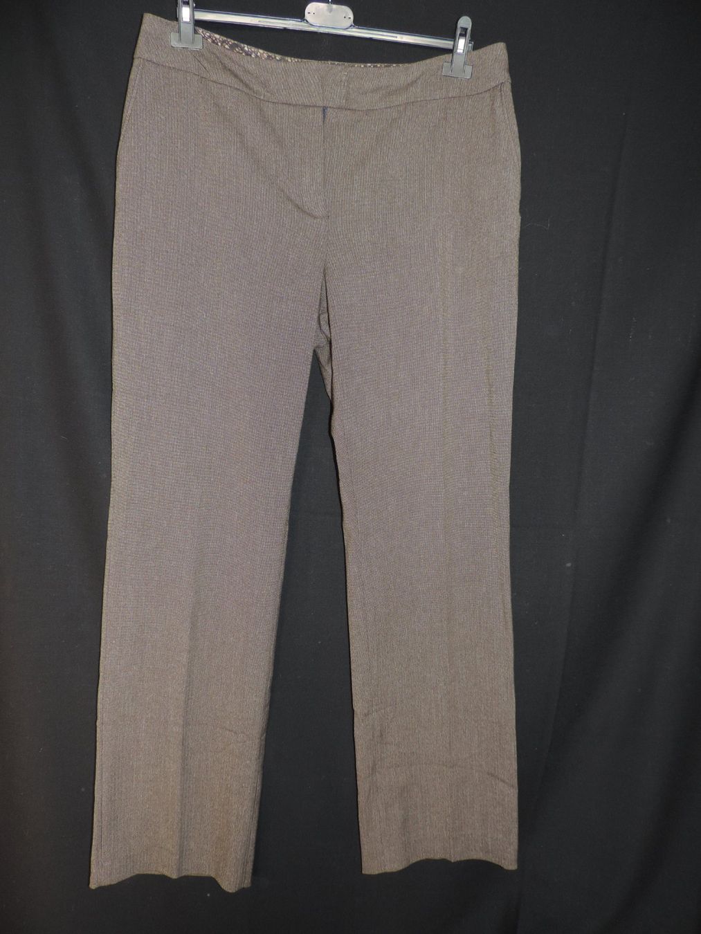 Pantaloni: pantalon brun gris – Usato da Genève venduto da Axelle333 3