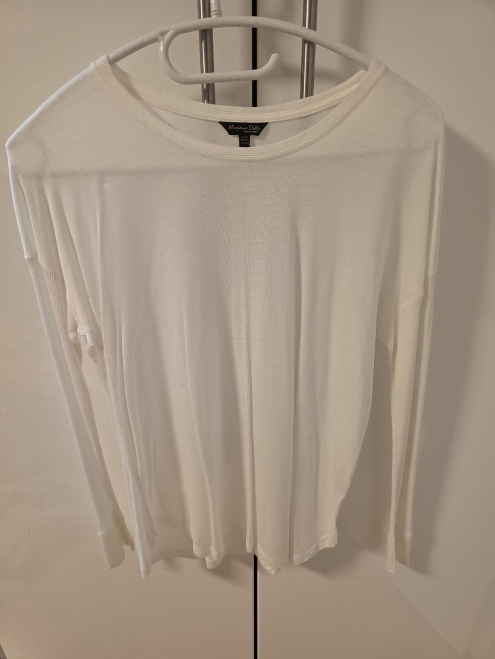 Massimo Dutti Pullover & Sweatshirts: White long sleeve from Massimo Dutti – Gebraucht aus Zürich von lit_n7pb