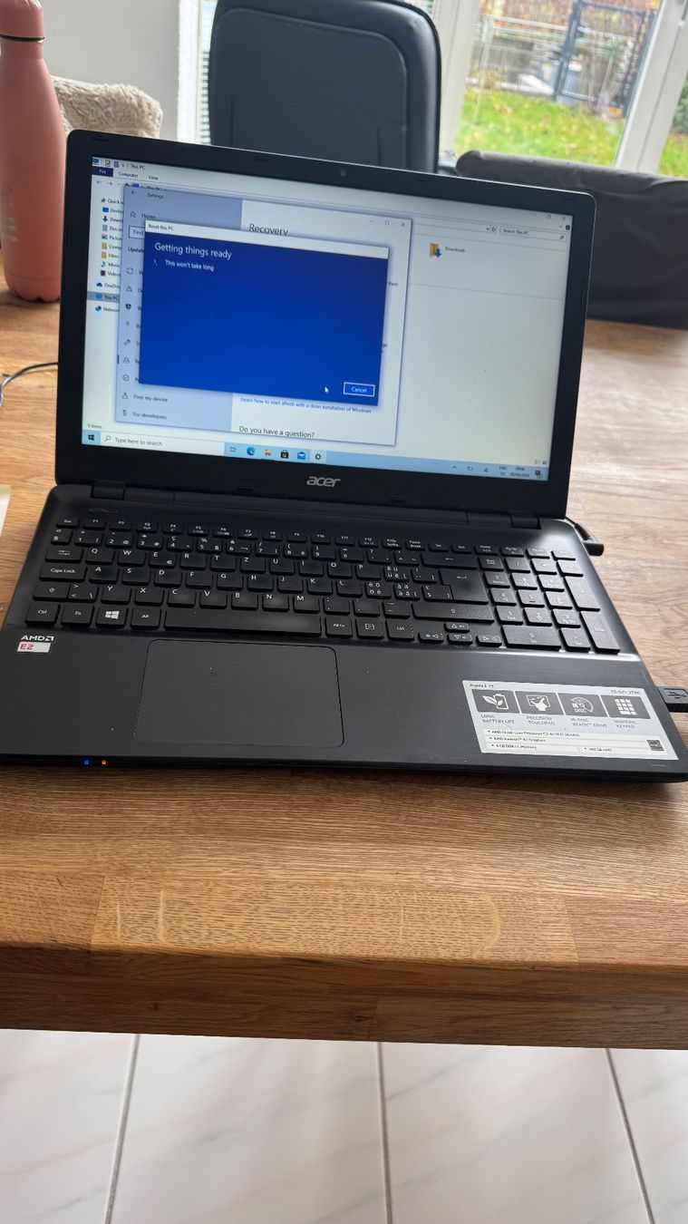 Acer Notebook: Acer Aspire E15 – Usato da Düdingen venduto da dandd