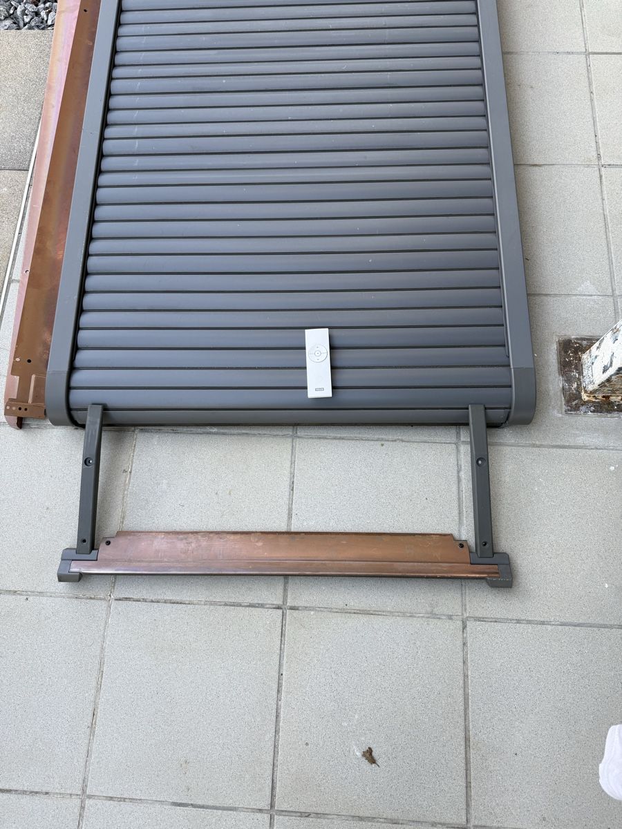 Velux Markisen: Velux Solar aussen Rollladen MK08 – Gebraucht aus Hornussen von lupinsan.s 1