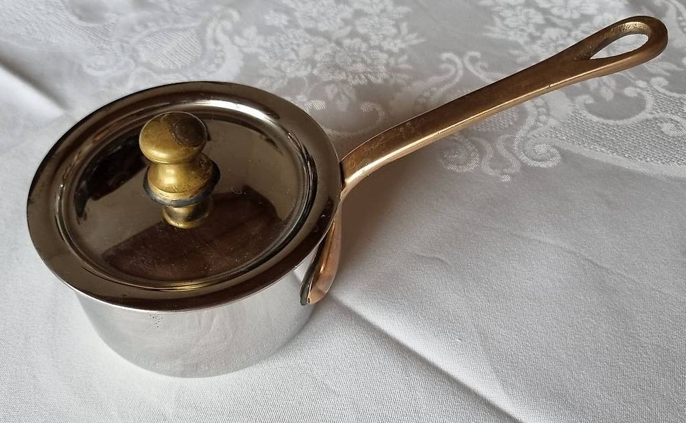 Servappe Saucenpfanne 3 Qt (ca. 2,8 L) – Dreifach Edelstahl, Antihaftbeschichtet Mit Sechskantfutter, Inkl. Deckel