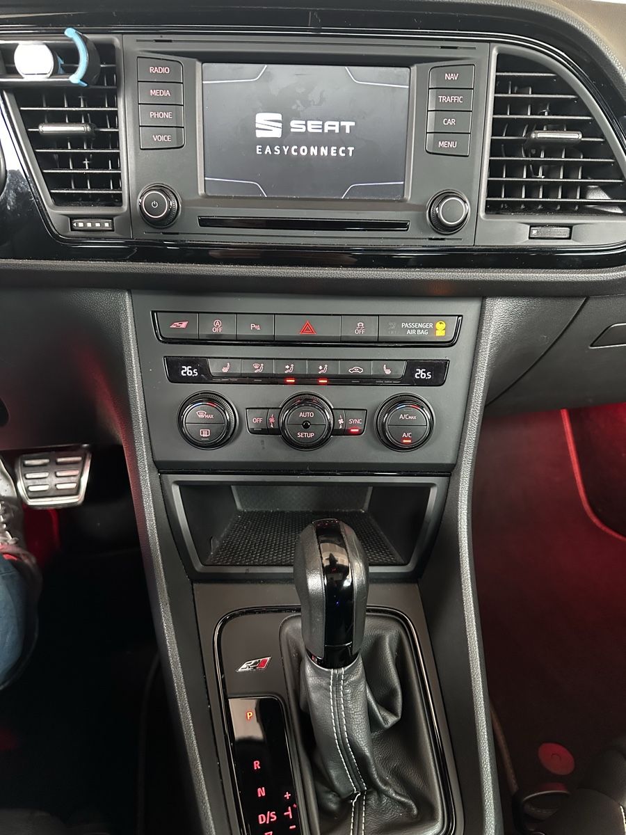 Seat Automobili: Seat Leon Cupra 280 DSG – Usato da Willisau venduto da Schuba44 4
