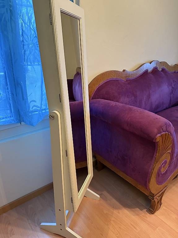 Sofas: Couch im Biedermeier Stiel, lila – Gebraucht aus Ligerz von timmna 4
