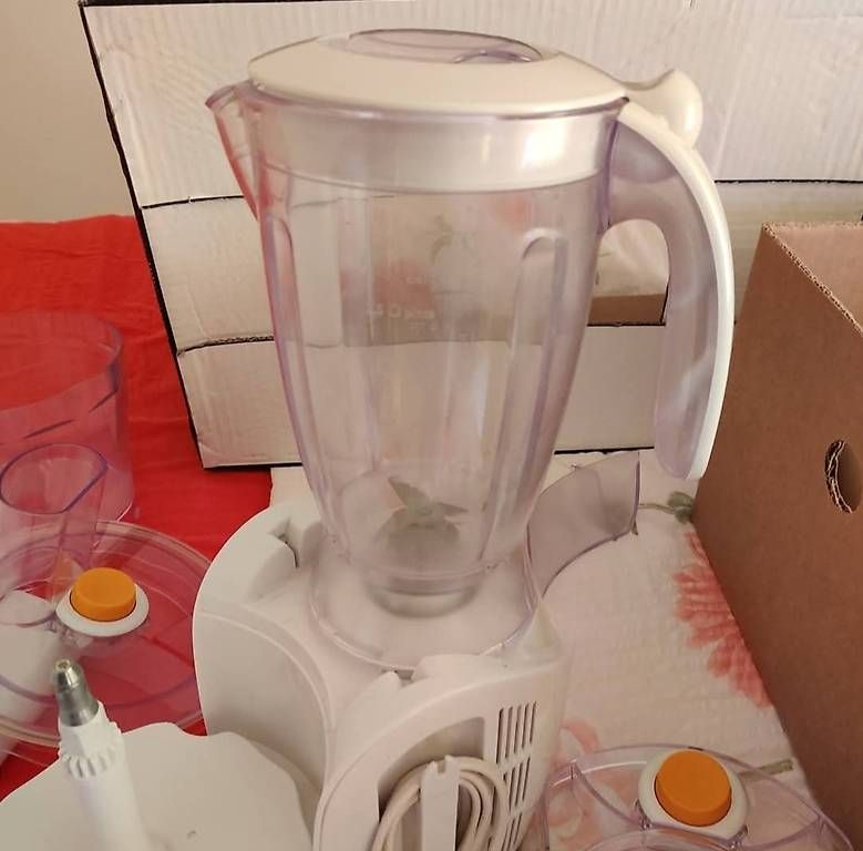 Küchengeräte: Küchenmaschine – Gebraucht aus Dielsdorf von jack-1 3