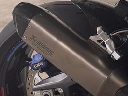 Akrapovic Auspuff BMW M1000 XR