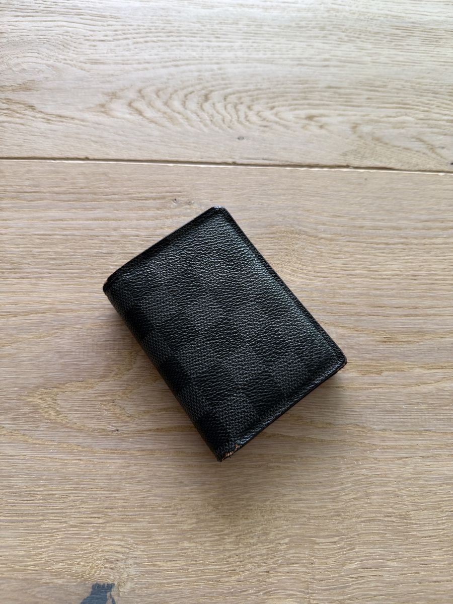 Louis Vuitton Portafogli: Louis Vuitton Portemonnaie  – Usato da Thörigen venduto da sodi13