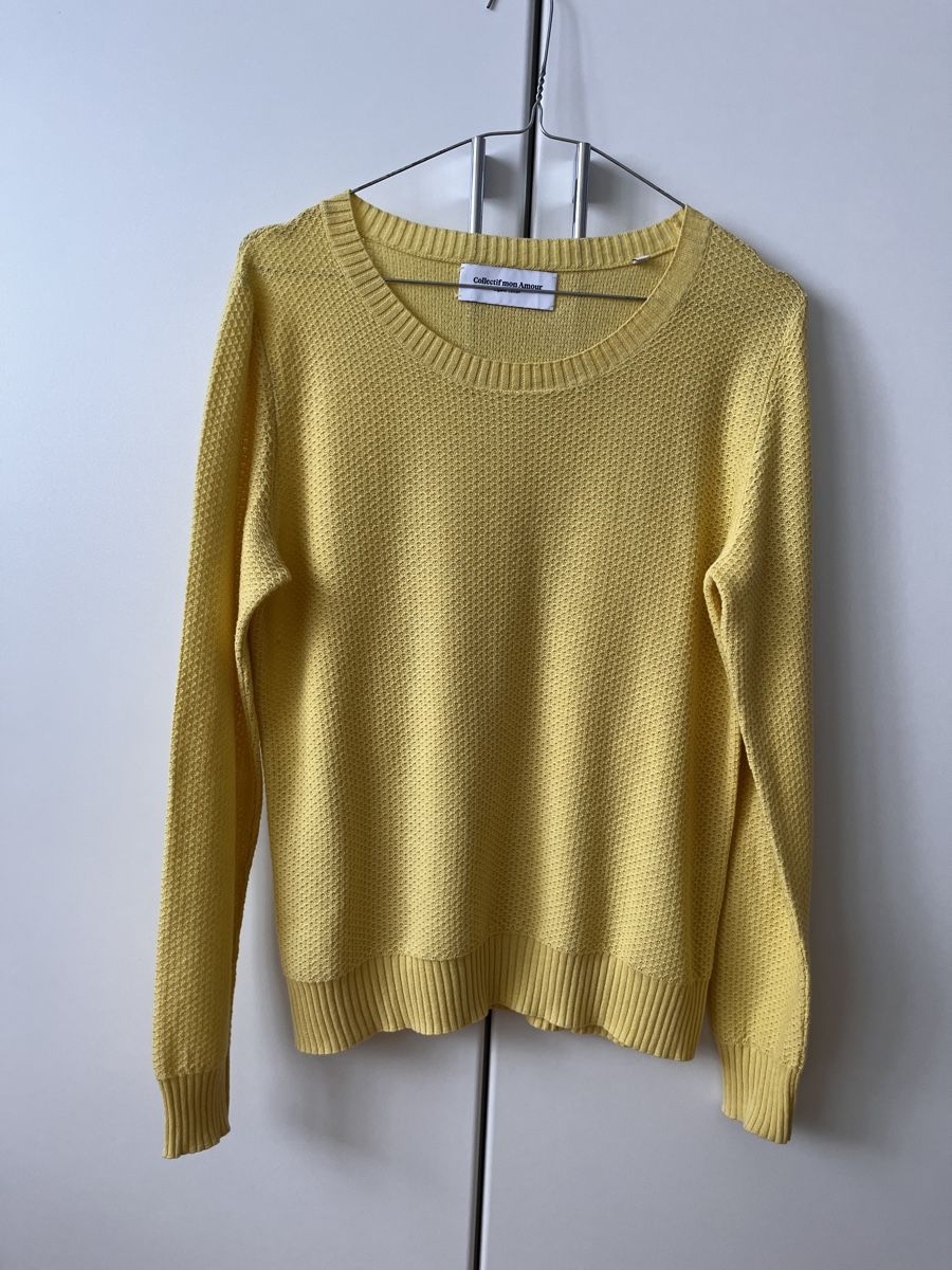 Collectif Mon Amour Lotti di vestiti: Collectif Mon Amour, Pullover gelb Gr. M mit Tuch – Usato da Zürich venduto da Kleanthy