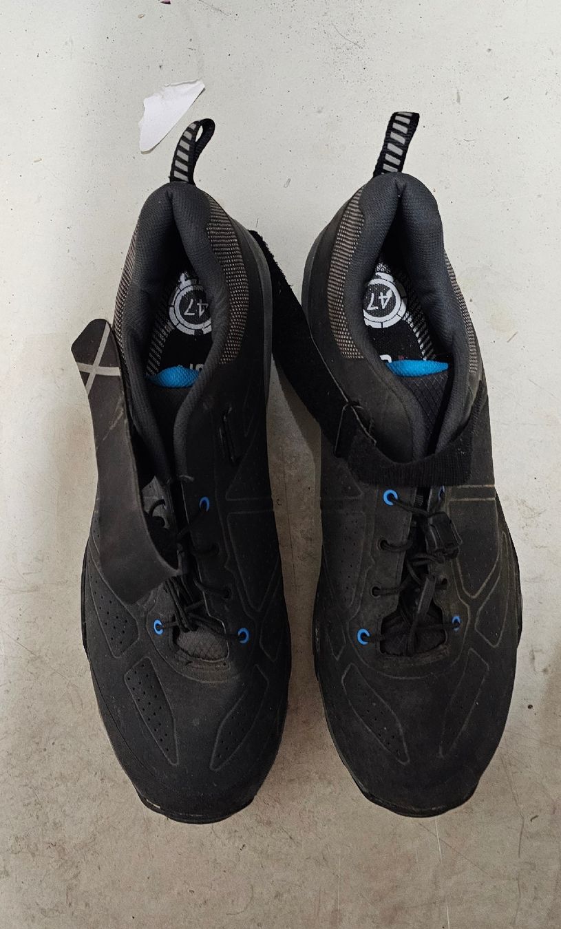 Shimano Scarpe da uomo: Chaussures VTT Shimano, taille 47. – Usato da Martigny venduto da titioggier 1