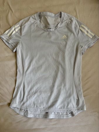 Adidas Funktionsshirt Damen Gr. S, silber