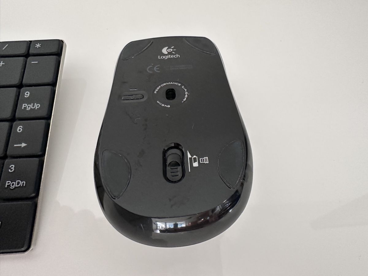 Rapoo Tastaturen: Set: Rapoo Wireless Keyboard E9070 & Logitech Funkmaus (2x U – Gebraucht aus Emmenbrücke von Neela87 3