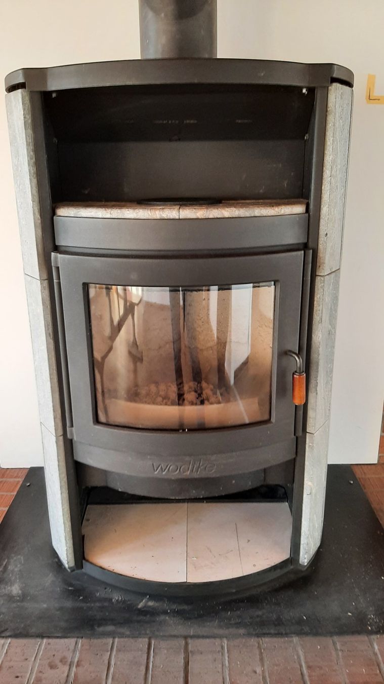 Stufe caminetto: Schwedenofen   WODTKE   8kW – Usato da Dorf venduto da schoewetter 2