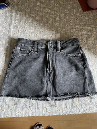 🩶Denim Minirock Calvin Klein Grau XXS/W24