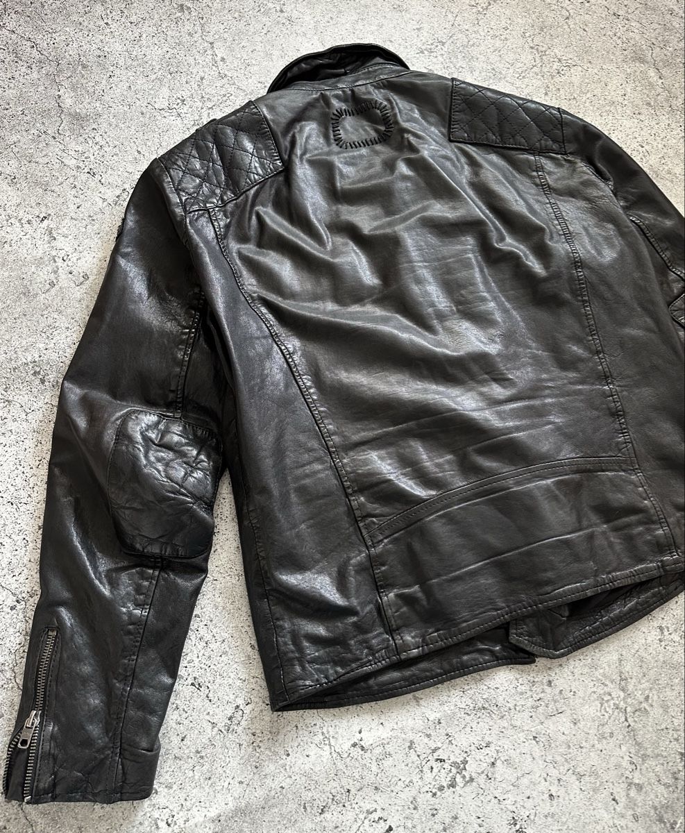 Jacken: Tigha Leather Jacket - Black, XL - Great Condition! – Gebraucht aus Zürich von megastored 1