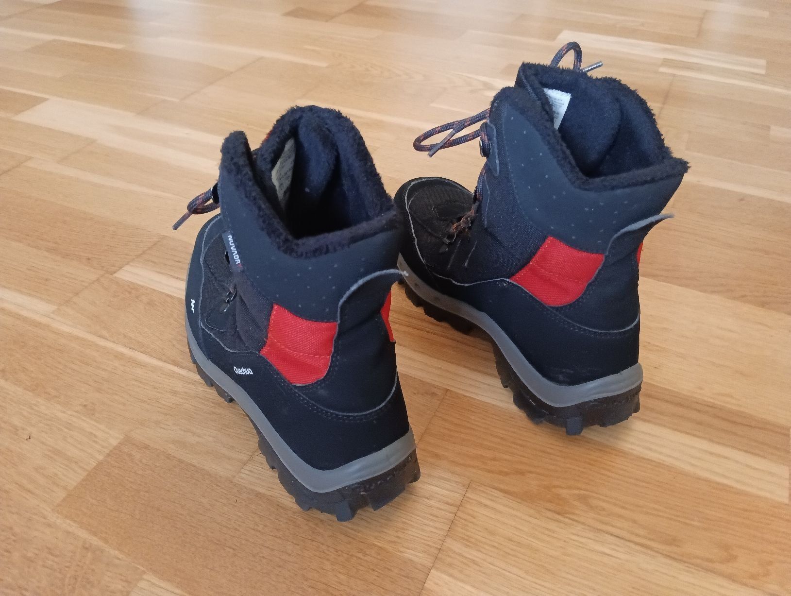 Decathlon Scarpe per ragazzi: Quechua Winterschuhe Gr. 37 - neuwertig – Usato da Burgdorf venduto da W31S 3