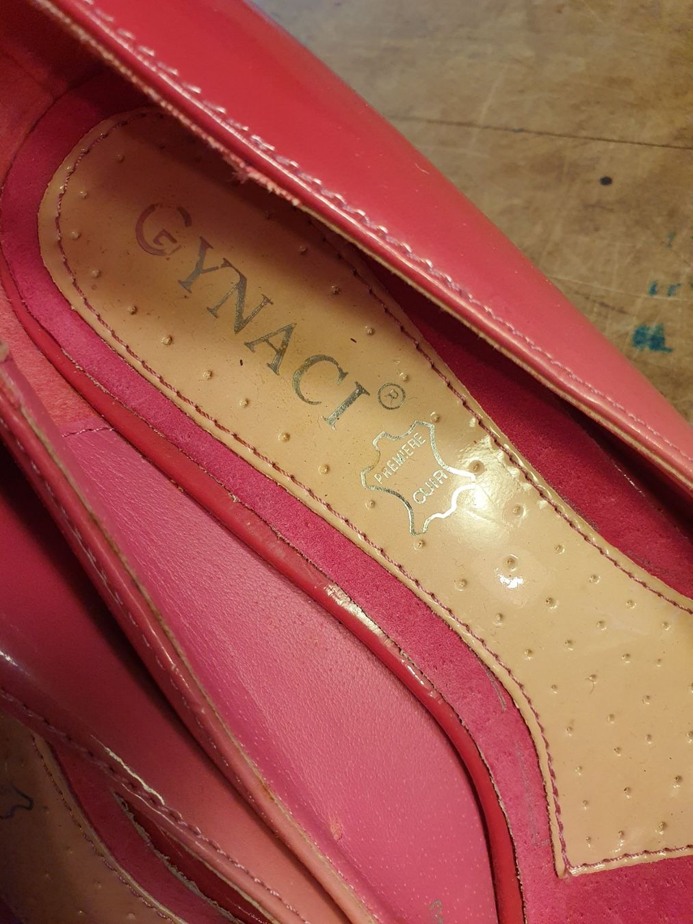 Scarpe da donna: Gynaci Damenschuhe grösse 40 – Usato da Zürich venduto da loosebone 1
