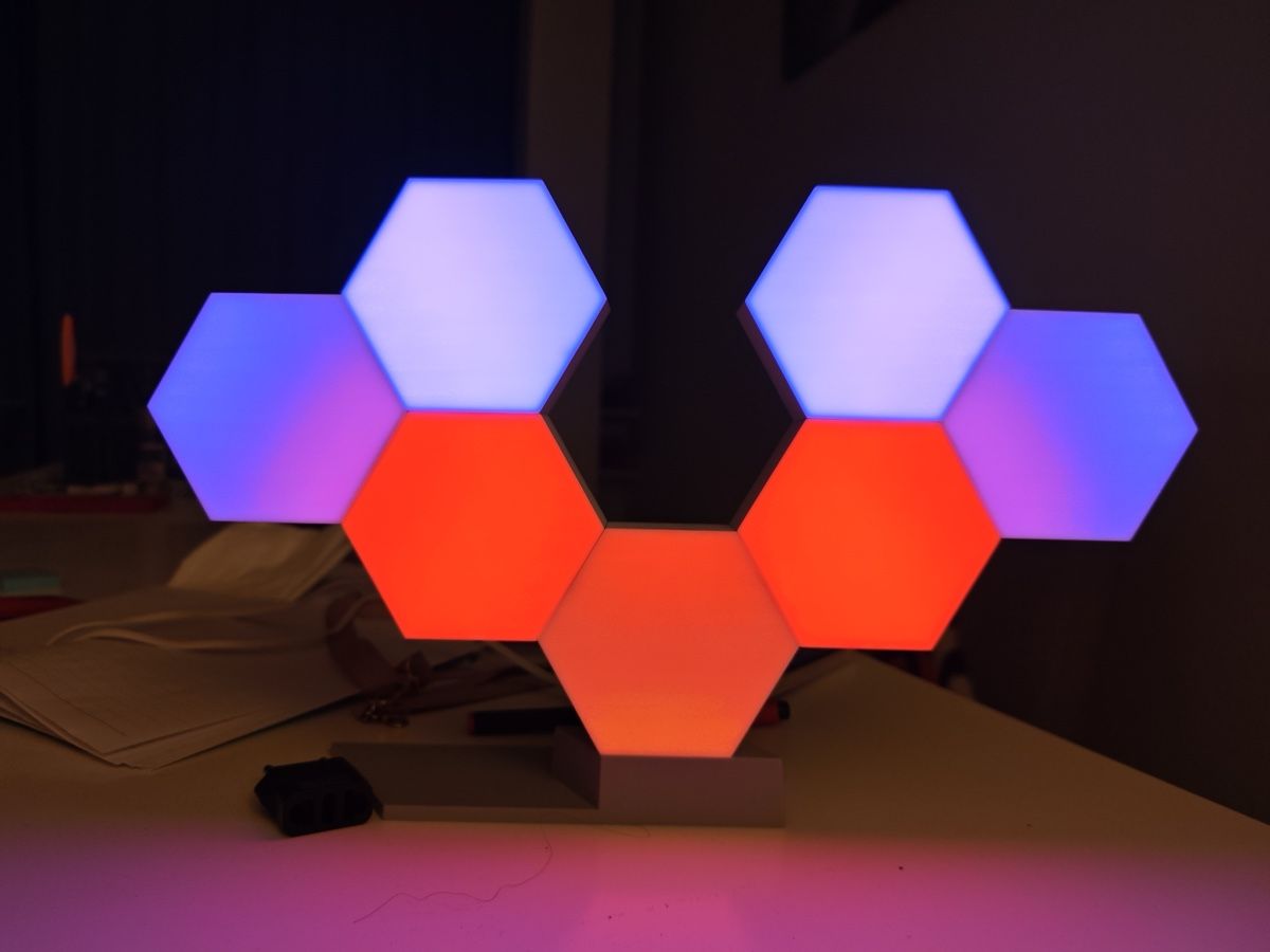 Lampade: Cololight  Quantum eSports Lights Smarter Kit – Usato da Genève venduto da Noemie.wrmsi