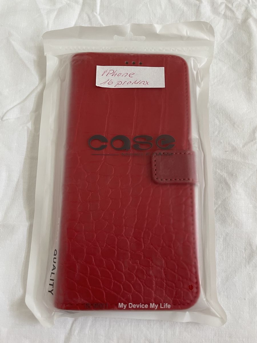 Cover & Protezioni schermo: iPhone 16 Pro Max Handy Hülle, Rot – Nuovo e nell'imballaggio originale da Zollikon venduto da yaris0505